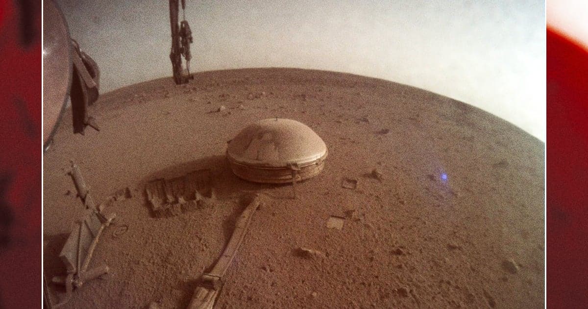 @NasaInsight via Twitter / Futurism